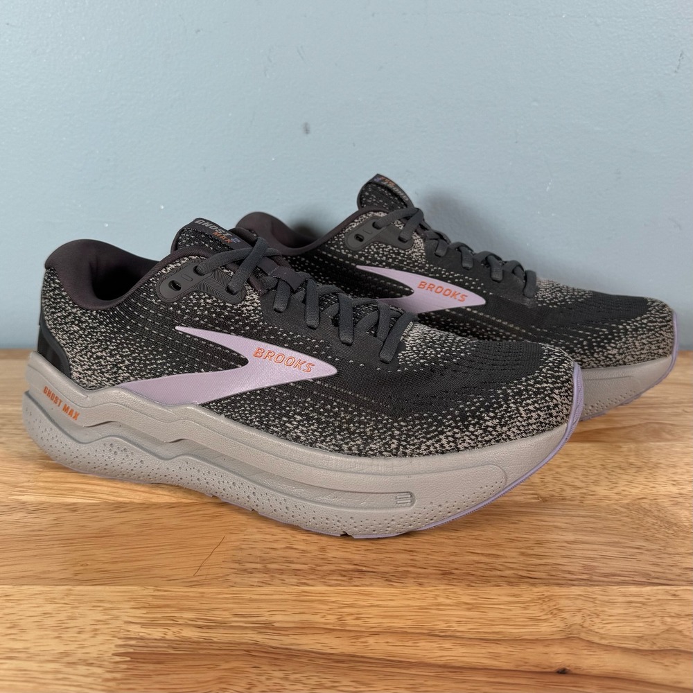 Brooks Ghost Max 2 Womens 9.5 B Grey Lavender Athletic Running Shoes Sneakers